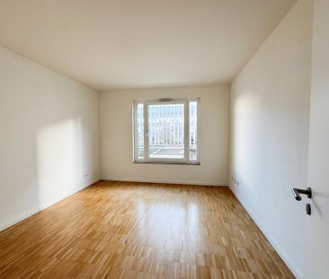 Ideal für kleine Familien: Großzügige 3-Zimmer-Wohnung in der Übers... - Photo 5