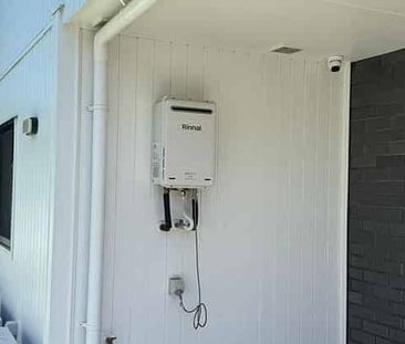 2 BDR Townhouse For Rent ( Mangere East) - Photo 3