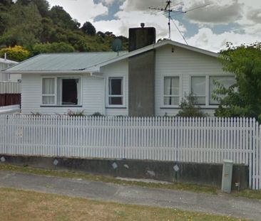 For Rent – 3 Bedroom Home in Wainuiomata - Photo 6