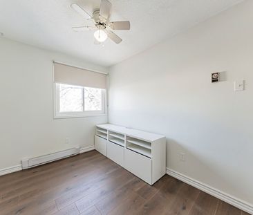 For Lease - 22 Hazelglen Court Unit# Upper level, Brampton, Ontario - Photo 4