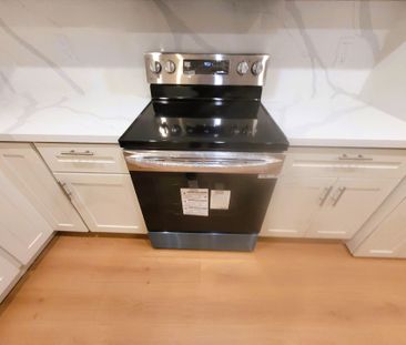 For Lease - 50 Beresford Drive, Richmond Hill, Ontario - Photo 6