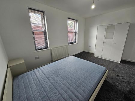 2 Bed Student Accommodation - Photo 5