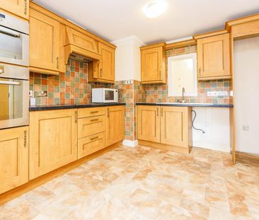2 Bed Flat, Hafferty Court, S5 - Photo 5