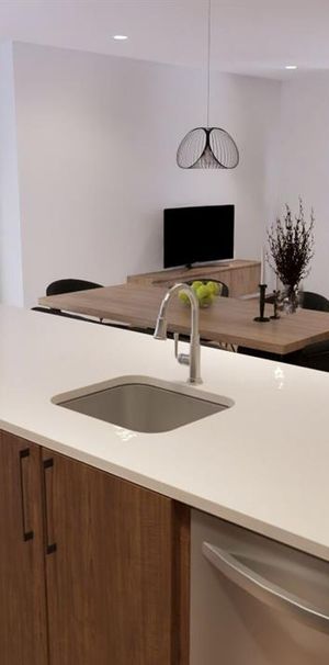 5 1/2 À LOUER - SAINT-ROCH-DE-L'ACHIGAN - APPARTEMENT À LOUER - Photo 1