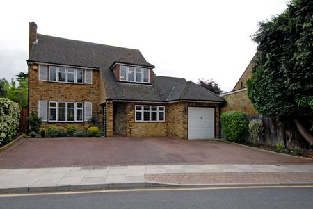 Blagdens Close, Southgate, London, N14 - Photo 4