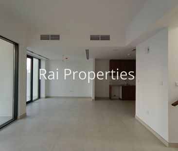 Single Row | Manicured Garden | Available now - Photo 3