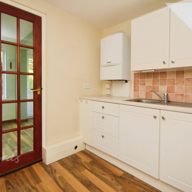 2 bedroom apartment to rent - Photo 1
