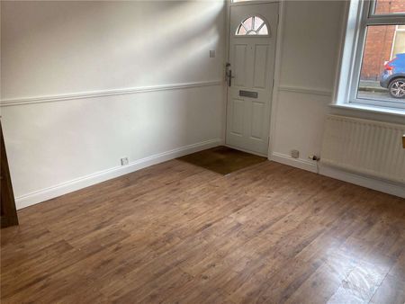 Two double bedroom mid terrace property found in good order throughout. - Photo 4