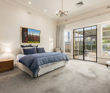 85 Lumeah Rd, Caulfield North VIC 3161 - House For Rent | Domain - Photo 5