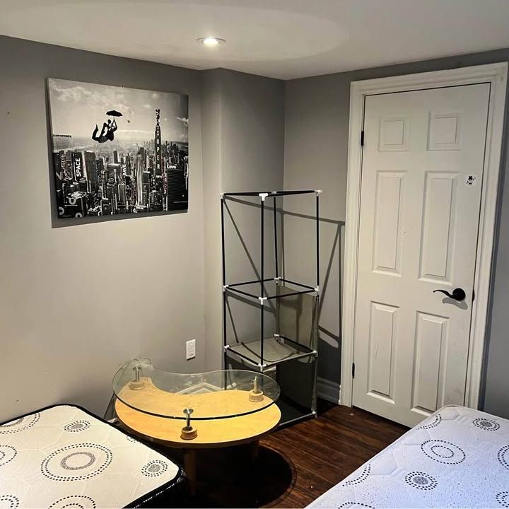 For Lease - 12 Rossander Court, Toronto, Ontario - Photo 1