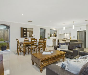 Four bedroom family home - Photo 4