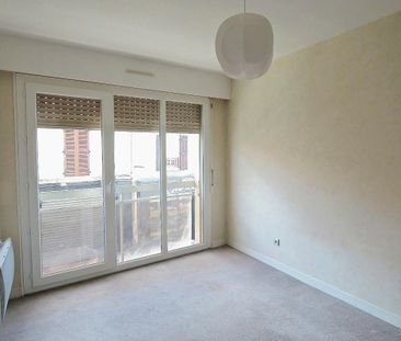 Location Appartement 2 pièces 52m² MONT DE MARSAN 40000 - Photo 1