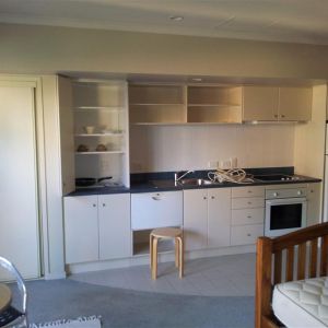 Property Management1 Emily Place, City Centre - Apartment for Rent - Photo 2