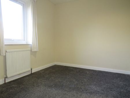 Wheatley Lane, Halifax - Photo 2