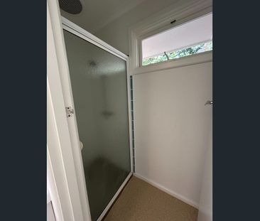 3 Bedroom in Convenient Location - Photo 5