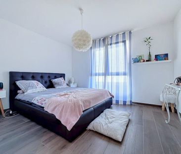 Appartement de 2,5 pièces au rez-de-chaussée - Photo 3