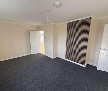 Coronation Road, Frome, Somerset, BA11 - Photo 4