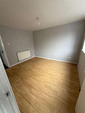 Rugmere Close, Hull, HU3 - Photo 4