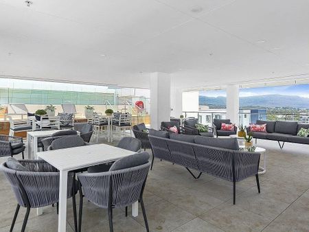 Stylish Two-Bedroom in Prestigious Signature Building - Photo 3