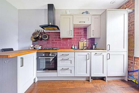 Stoke Newington Common, London, N16 - Photo 4