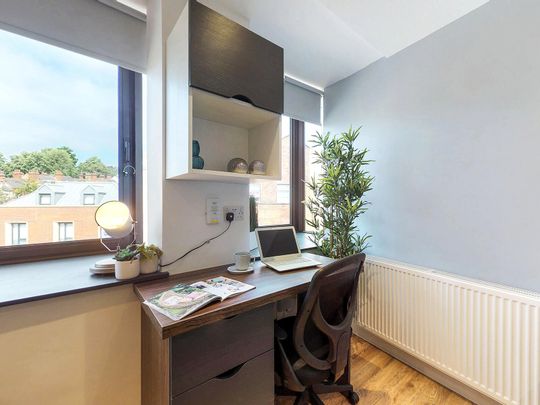 Apt 2 , Ribbon Residence - Photo 1