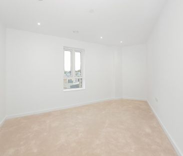 3 bedroom flat to rent - Photo 5