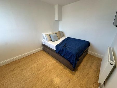 5 bedroom house to rent - Photo 3