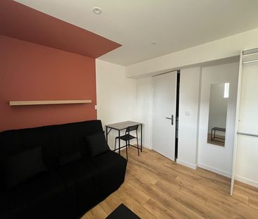 Location Appartement 1 pièce 16m² - Photo 4