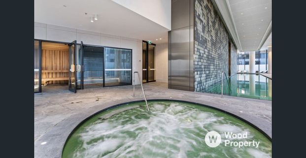 Luxury Living with Resort-Style Facilities in the Heart of South Yarra - Photo 1