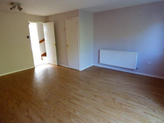 2 bedroom semi-detached house to rent - Photo 1