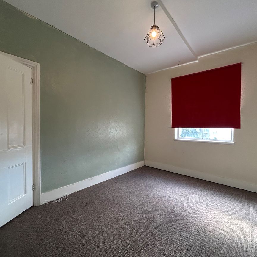 3 bedroom end of terrace to rent West Street, Fareham - Photo 1