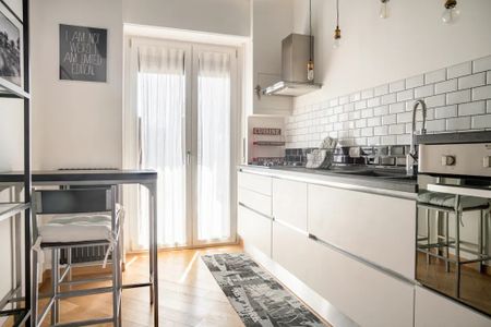 Via Andrea Solari, Milan, Lombardy 20144 - Photo 4