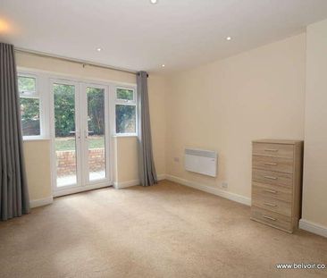 Clapham Road, Bedford, MK41 - Photo 4