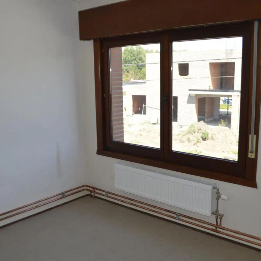 OORDEGEM - HoB met gezellige tuin & garage. - Foto 1