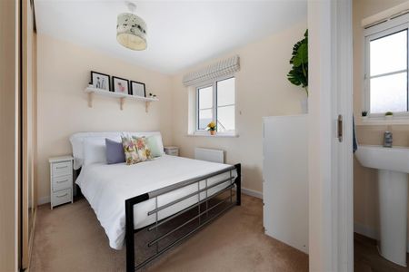 3 BED End of terrace house To rent - Photo 4