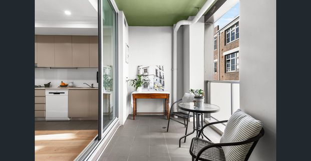 Trendy Marrickville Escape Blending Style, Comfort, and Convenience - Photo 1