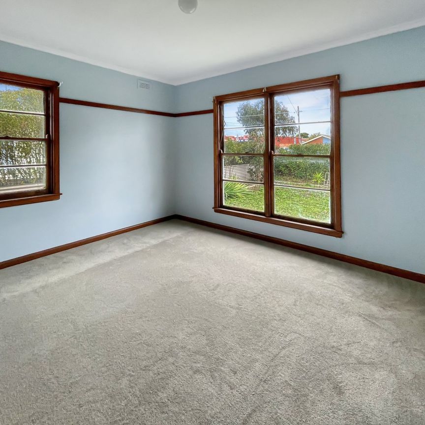 20 Violet Grove, Wendouree - Photo 1
