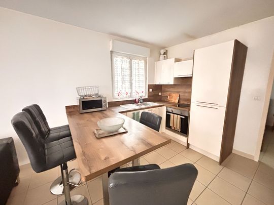NIMES CENTRE VILLE GAMBETTA - Location Meublée T3 45 m2 RDC, - Photo 1