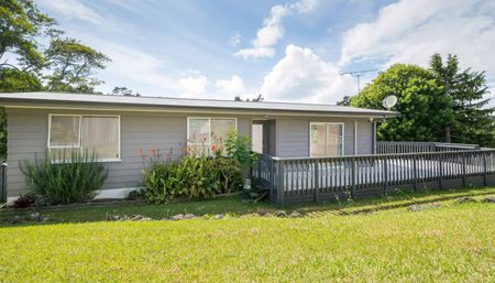 3 Bedroom in Double Westlake Zone! - Photo 5