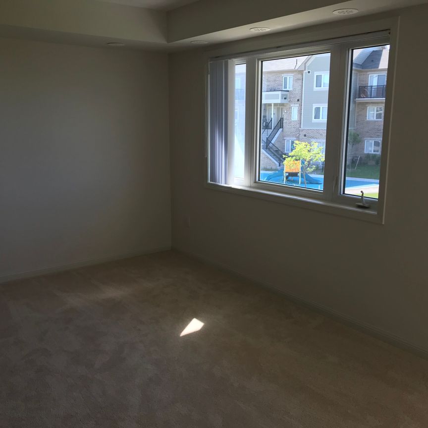 For Lease - 250 Sunny Meadow Boulevard Unit# 141, Brampton, Ontario - Photo 1