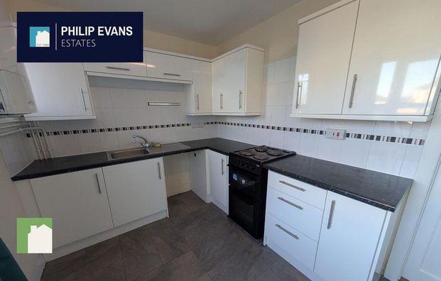 3 bedroom terraced house to rent - Photo 1