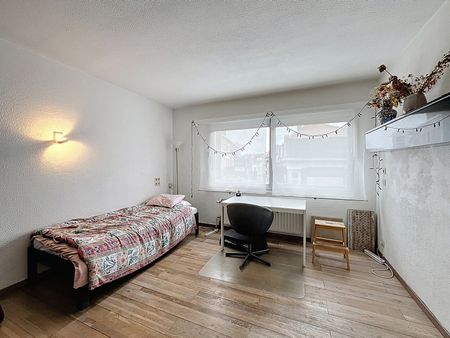 Gemeubileerde, lichtrijke studio op 5 minuten van Flagey - Photo 2