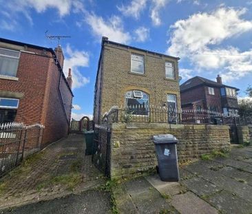 Pynate Rd, Batley, WF17 - Photo 2