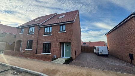 Bailey Drive, Bovingdon - Photo 4