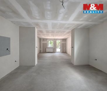 Pronájem bytu 2+1 30 m² - Fotografie 2