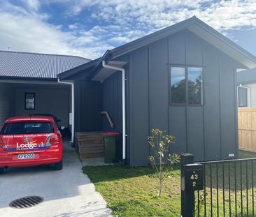 Enjoy unbeatable convenience at 2/43 Smith Street, Frankton – right... - Photo 2