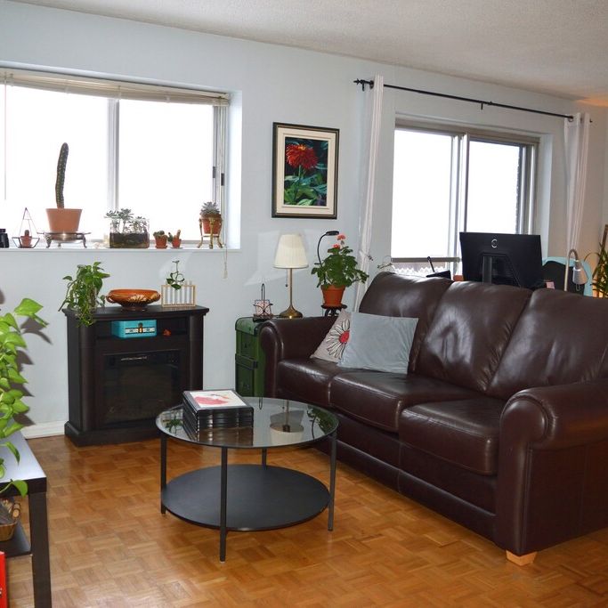 Grand 4 Et Demi Lumineux Situé Au 8ième - Photo 1