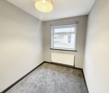 3 bedroom detached bungalow to rent - Photo 6