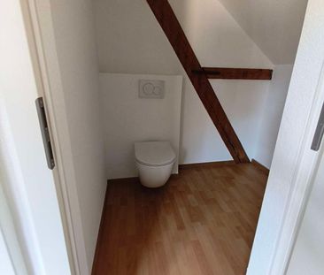 Mansardenzimmern an der Bözinenstrasse in Biel – ab sofort verfügbar - Photo 1