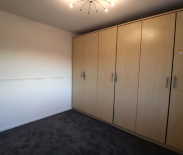 4 Bedroom Semi-detached House To Rent - Photo 4